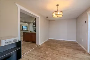 1050 Deal Ln, Holiday, FL 34691 - Photo 20