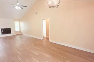 1954 Deerfield Dr, Lakeland, FL 33813 - Photo 8
