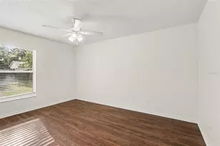 10717 Siena Dr, Clermont, FL 34711 - Photo 8