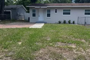 1422 N Tremain St, Mount Dora, FL 32757 - Photo 1
