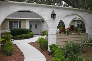 7026 Lenape Cir, New Port Richey, FL 34653 - Photo 2