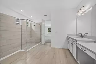 897 Ladyfish Trl, Saint Cloud, FL 34771 - Photo 4