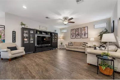 15587 Murcott Blossom Boulevard, Winter Garden, FL 34787 - Photo 6