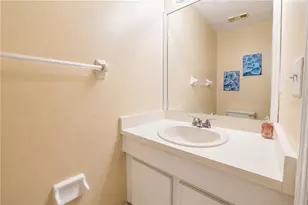 602 St Henry Dr, Brandon, FL 33511 - Photo 16