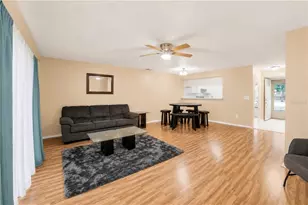602 St Henry Dr, Brandon, FL 33511 - Photo 2
