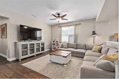 2438 Wild Tamarind Boulevard, Orlando, FL 32828 - Photo 8