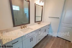1074 Seagrape Dr, Ruskin, FL 33570 - Photo 22