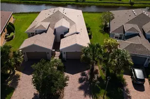 3497 Fallbrook Dr, Kissimmee, FL 34759 - Photo 1