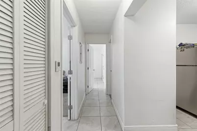 5219 Via Hacienda Circle #B111, Orlando, FL 32839 - Photo 16