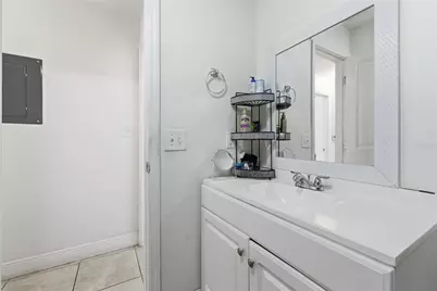 5219 Via Hacienda Circle #B111, Orlando, FL 32839 - Photo 14