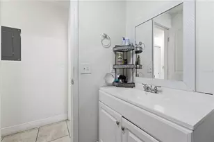 5219 Via Hacienda Cir, Orlando, FL 32839 - Photo 14