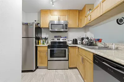 5219 Via Hacienda Circle #B111, Orlando, FL 32839 - Photo 2
