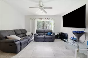 5219 Via Hacienda Cir, Orlando, FL 32839 - Photo 4