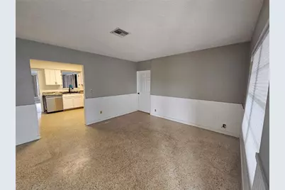 6344 Glencoe Avenue, Sarasota, FL 34231 - Photo 12