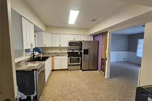 6344 Glencoe Ave, Sarasota, FL 34231 - Photo 14