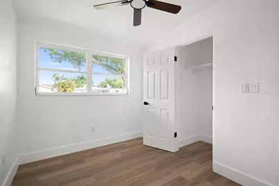 9596 Groveland Street, Seminole, FL 33772 - Photo 8
