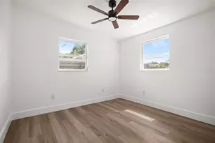 9596 Groveland St, Seminole, FL 33772 - Photo 12