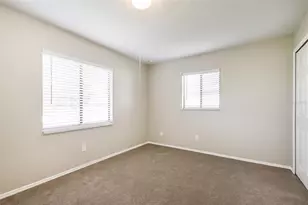 2072 Dumas Dr, Deltona, FL 32738 - Photo 12