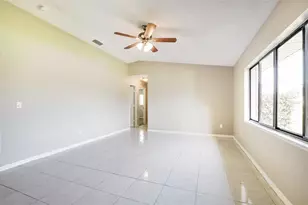 2072 Dumas Dr, Deltona, FL 32738 - Photo 18