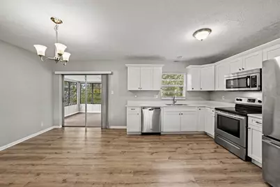 2264 Village Court, Brandon, FL 33511 - Photo 8