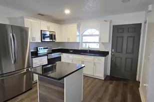 671 Royalty Ct, Kissimmee, FL 34758 - Photo 2