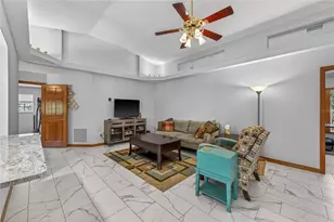 2501 Barry Dr, Deltona, FL 32725 - Photo 6