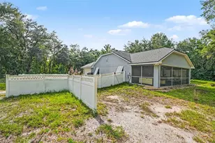 6350 Biltmore Ave, Webster, FL 33597 - Photo 30
