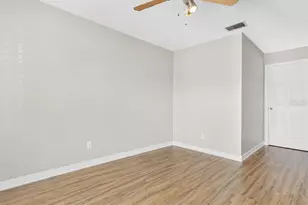 3930 Southpointe Dr, Orlando, FL 32822 - Photo 16