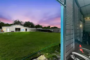 2036 Lake View Ave, Chuluota, FL 32766 - Photo 96