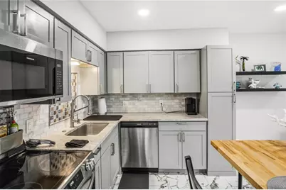 416 73rd Avenue N #207, Saint Petersburg, FL 33702 - Photo 6