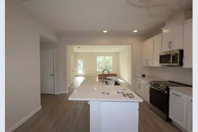 1346 Mount Royal Drive, Saint Cloud, FL 34771 - Photo 4