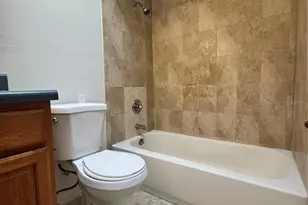 5693 Tulip Ave, Orlando, FL 32839 - Photo 20