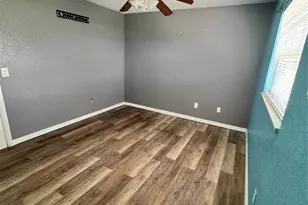 5693 Tulip Ave, Orlando, FL 32839 - Photo 12