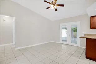 427 Elkwood Ln, Orlando, FL 32825 - Photo 12