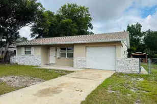 210 Melissa Ct, Sanford, FL 32773 - Photo 2