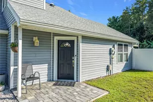 9945 Triple Crown Cir, Orlando, FL 32825 - Photo 10