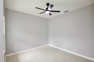 2694 Sunkissed Dr, Saint Cloud, FL 34771 - Photo 4