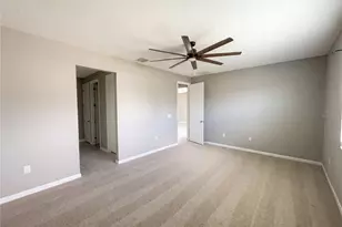 2526 W End Dr, Saint Cloud, FL 34772 - Photo 4
