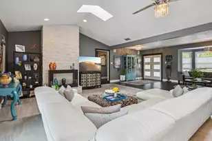 8606 Lost Cove Dr, Orlando, FL 32819 - Photo 14