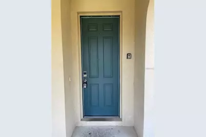 3129 Tocoa Circle, Kissimmee, FL 34746 - Photo 2