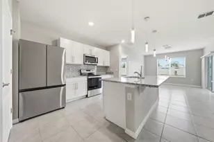600 Talisi Loop, Saint Cloud, FL 34771 - Photo 4