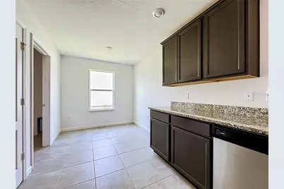 8650 Lake George Circle W, Macclenny, FL 32063 - Photo 6