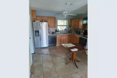 6631 Rosati Lane S, Saint Petersburg, FL 33707 - Photo 2
