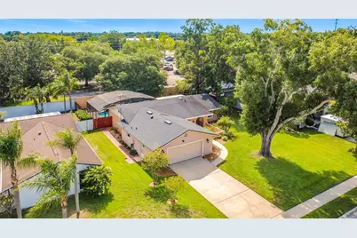 5020 The Oaks Circle, Edgewood, FL 32809 - Photo 2