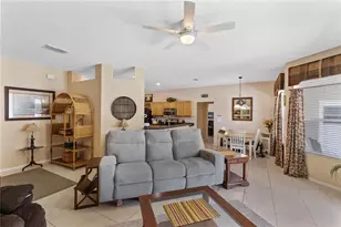 3670 Half Moon Dr, Orlando, FL 32812 - Photo 10