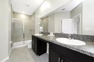 31604 Blue Passing Loop, Wesley Chapel, FL 33545 - Photo 20