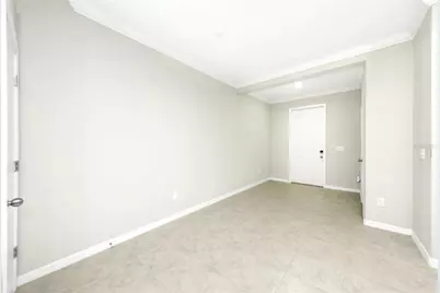 31604 Blue Passing Loop, Wesley Chapel, FL 33545 - Photo 6