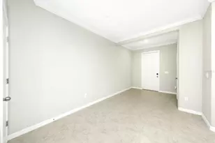 31604 Blue Passing Loop, Wesley Chapel, FL 33545 - Photo 6