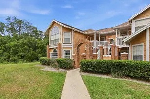 2474 Sweetwater Club Cir, Kissimmee, FL 34746 - Photo 2