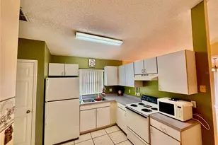 750 Pelican Ct, Kissimmee, FL 34759 - Photo 10